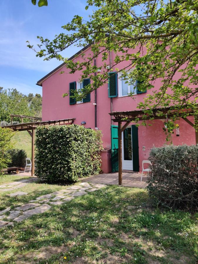 Agriturismo Le Pellicce Villa Riparbella Exterior foto